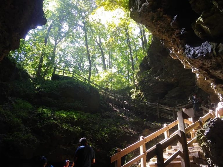 Descent into Wonder: Exploring Maquoketa Caves State Park