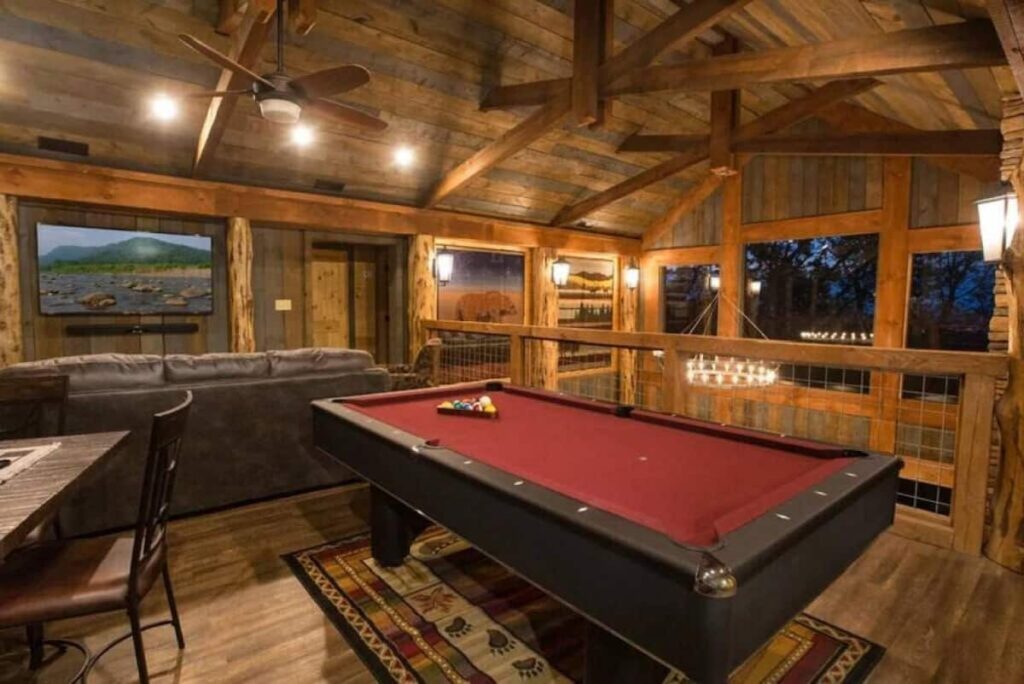 Curated visual reference: Mountain Vacation Home Amenities Reference: This Tennessee Mountain Vacation Home Has Its Own Indoor Pool