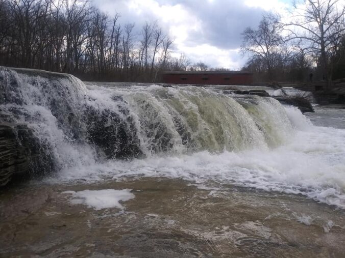 Visiting This Epic Waterfall In The Winter Is An Amazing Experience ...