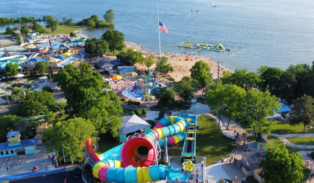 This Amazing LakeSide WaterPark Resort Is Nothing Short Of Amazing
