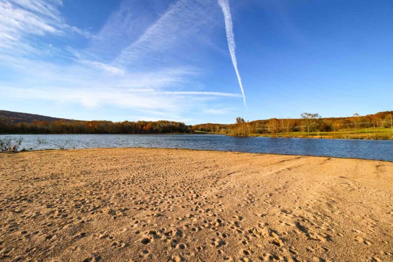 This New Lake-Side Campground In Missouri Offers Unique Sites And An Epic  Float Trip - Mainstream Adventures