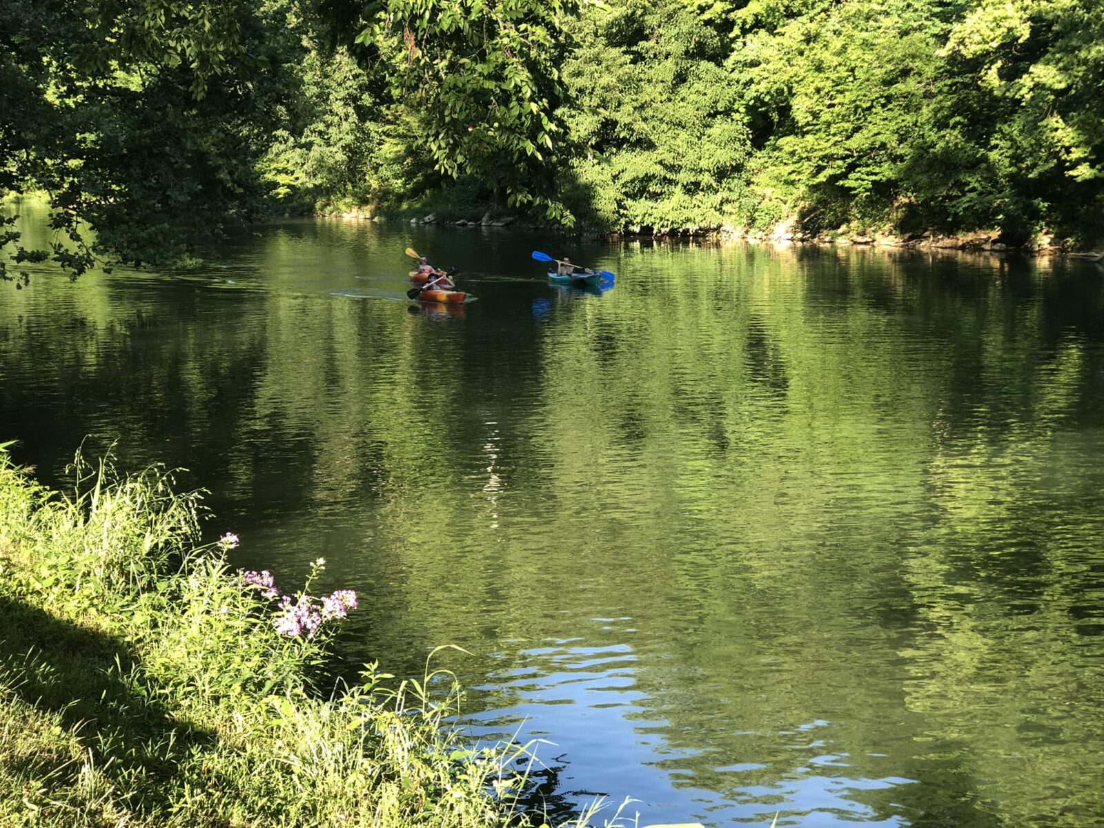 Enjoy A Camping/Kayaking Adventure On The Beautiful Blue River In